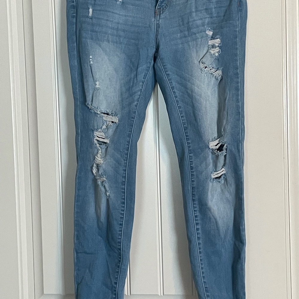 Light wash ripped jeans